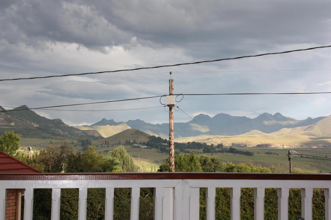 Hotel vista espectacular Clarens Exterior foto